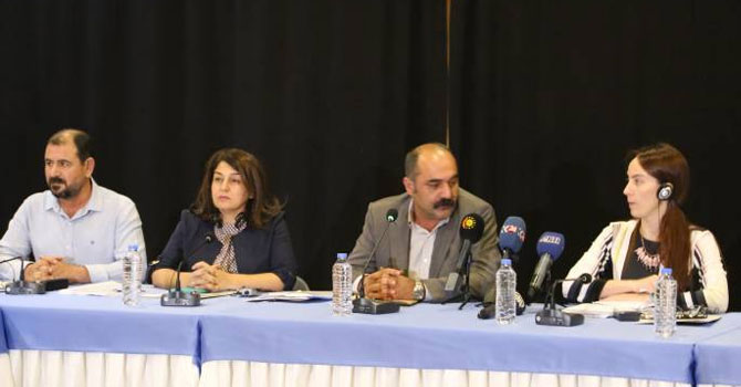 BM Komisyon üyeleri siyasi partiler ve STÖ’lerle bir araya geldi