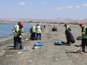 Van Gölü'nde kirlilik tehdidi