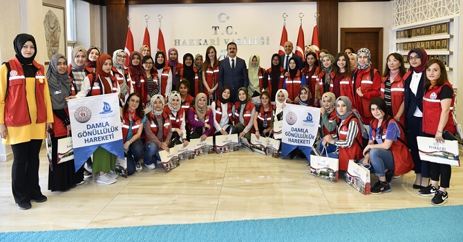 Damla Projesi: 45 üniversite öğrencisi Hakkari'de