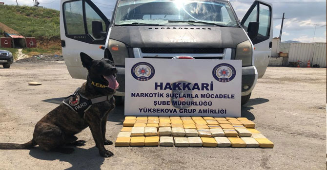 Yüksekova'da uyuşturucu madde ele geçirildi