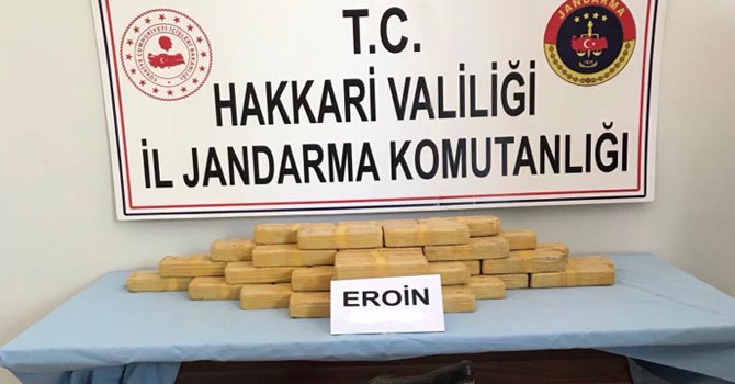 Derecik İlçesinde uyuşturucu madde ele geçirildi