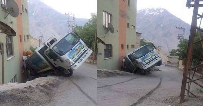 Belediye ekibi ölümden döndü