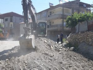 Belediye asfalt çalışmalarına başladı