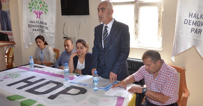 Eş Başkan Sarı: Kardeş belediyecilik usulü ile asfalt sorununu çözmeye çalışacağız