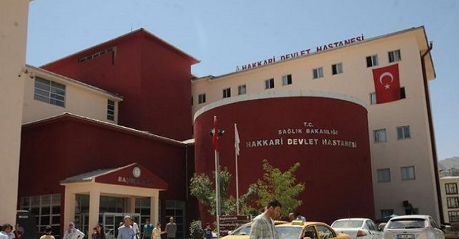 Hakkari'de 9 çocuk babası kendini asarak intihar etti