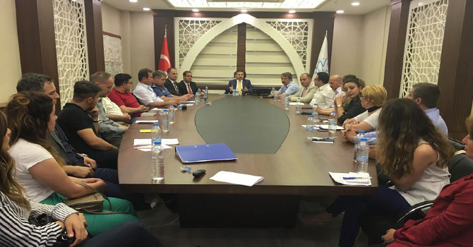 Hakkari'de kadına yönelik şiddetle mücadele toplantısı