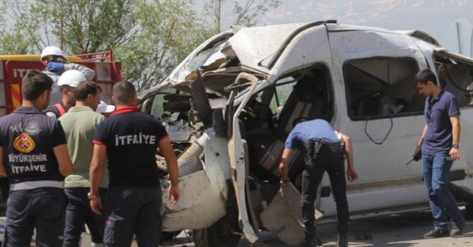 Hakkari - Van yolunda kaza: 1 ölü