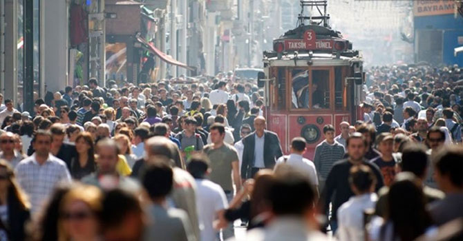 Türkiye’de kayıtlı işsiz sayısı rekor kırdı