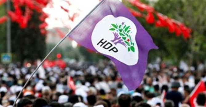 HDP'li dört belediyeye daha kayyum atandı