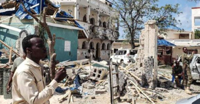 Otele kanlı saldırı