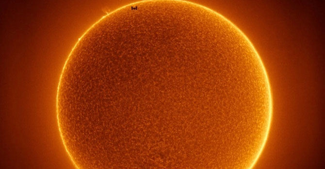 NASA'dan Güneş'in en lekesiz fotoğrafı