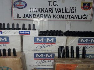 Derecik'te sigara ve silah ele geçirildi