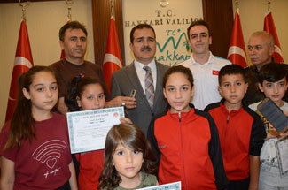 Vali Akbıyık: Hakkari her şeyin en güzeline layık!