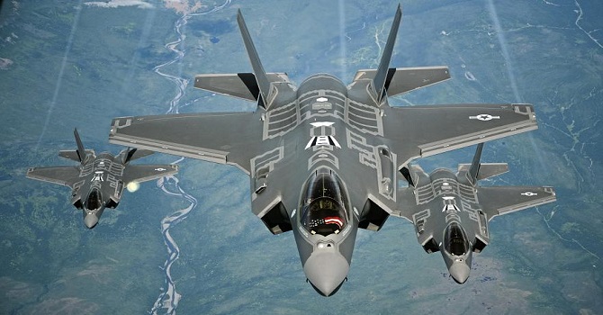 Pentagon: Türkiye, F-35 programından çıkarılıyor