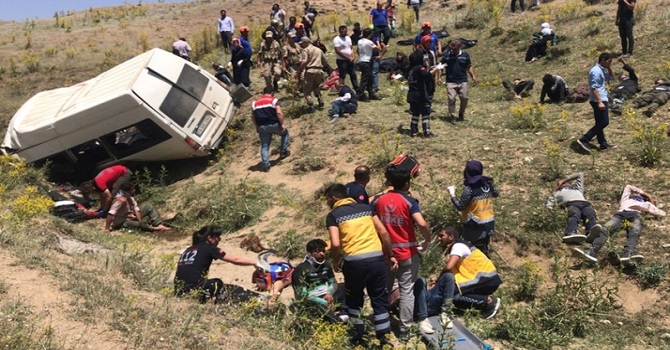 Van'dan acı haber: 15 ölü, 27 yaralı