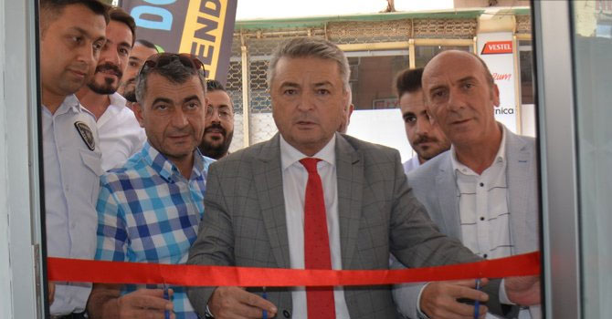 Hakkari’de Cilo Doğalgaz adlı iş yeri hizmete açıldı