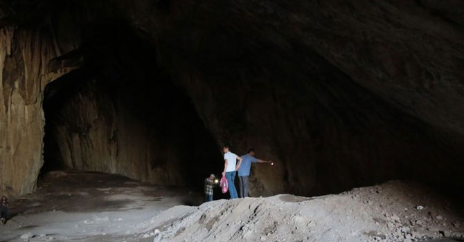 8 bin yıllık antik mağaralarda büyük tahribat: Kaçak kazılar, hafriyat ve çöp yığını
