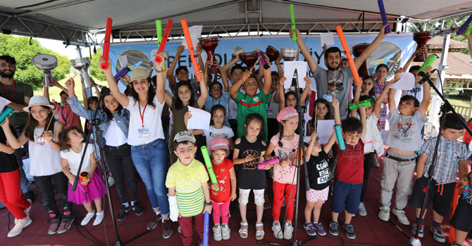 Van'da çocuk şenliği düzenlendi!