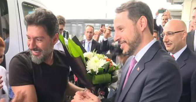 Hakan Atilla İstanbul'a indi