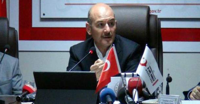 Soylu: İzinli hiçbir Suriyeli sınır dışı edilmedi