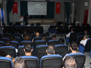 Hakkari’de AFAD Gönüllüsü çalışmaları