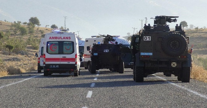 Askeri araca bombalı saldırı