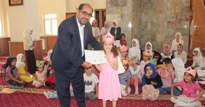 Hakkari’de yaz Kur’an kursları sona erdi