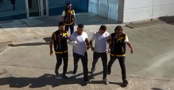 "Neden bayramımı kutlamadın" kavgası: 1 ölü, 2 yaralı