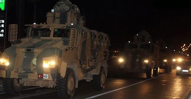 Akçakale'ye askeri araç sevkiyatı