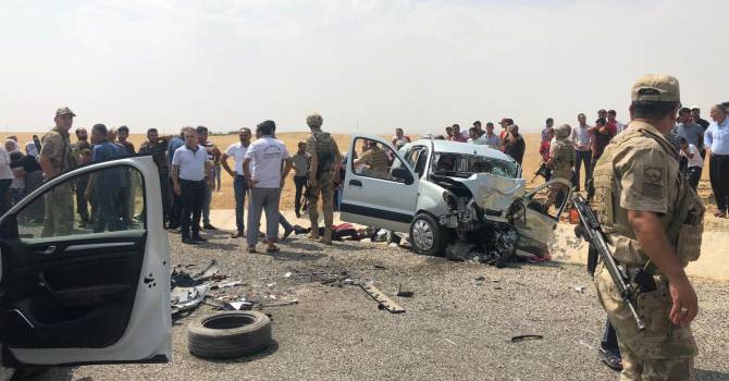 Diyarbakır-Bingöl karayolunda kaza: 3 ölü, 9 yaralı