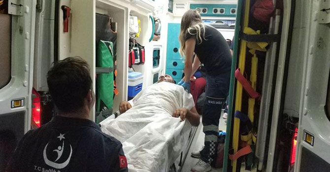 Düğünde kız tarafı ile erkek tarafı arasında kavga: 7 yaralı