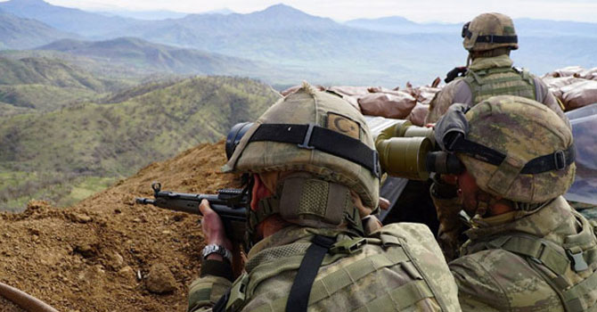 Hakkari'de operasyon! 6 PKK'lı öldürüldü