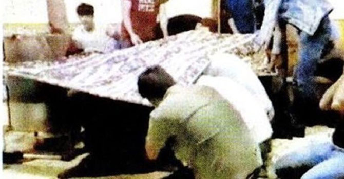 Skandal adet 'Civciv çıkarma' karakolluk oldu