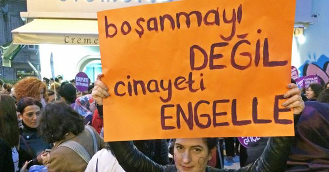 Kadın cinayetleri Türkiye'yi sarstı