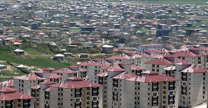 TOKİ: Yüksekova’da 1254 daire hazır durumda