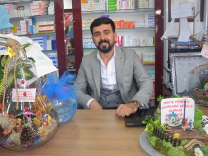 Hakkari’de “Vural Eczanesi” dualarla açıldı