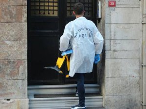 2 turist otelde ölü bulundu