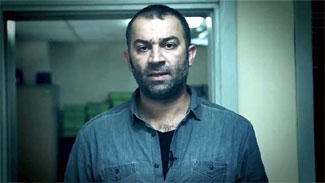 Şevket Çoruh'a bıçaklı saldırı