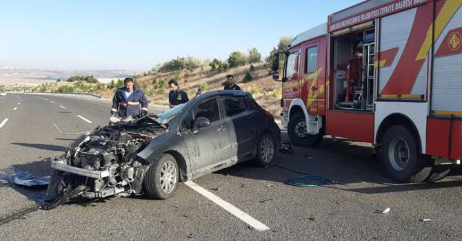 Ankara’da kaza: 3 ölü,3 yaralı
