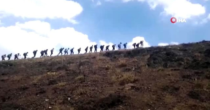 Van Gölü'nün kirliliğine dikkat çekmek için 16. kez zirveye çıktılar