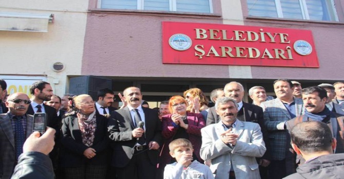 HDP'li bir Belediyeye daha kayyım atandı