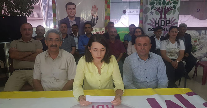 Hakkari HDP’den Demirtaş ve Yüksekdağ kararına tepki