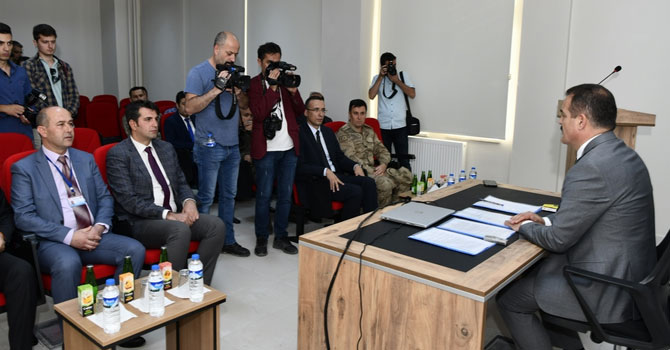 Hakkari'de "2. Dönem Acil Çağrı Hizmetleri" toplantısı