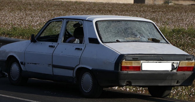 Otomobile silahlı saldırı: 3 ölü