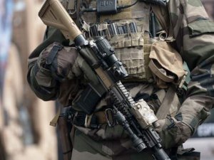 Fransa da Türkiye'ye silah satışını durdurduğunu açıkladı