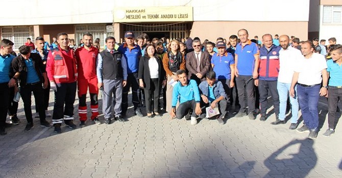 Hakkari'de gerçeği aratmayan tatbikat