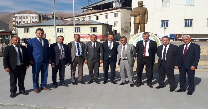 Hakkari'de ilk defa muhtarlar günü kutlandı