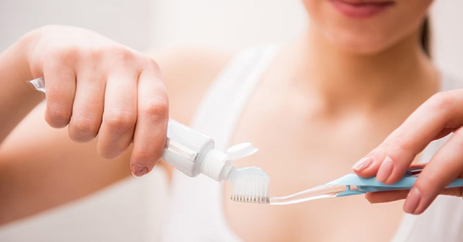 'Türkiye'de evlerin yarısına diş macunu girmiyor'