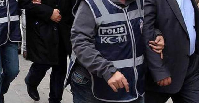 Kayseri ve İzmir’de FETÖ operasyonu