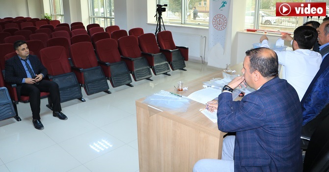 Hakkari'de 10 bin kişinin başvurduğu kura çekimini takip eden olmadı